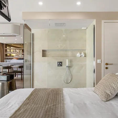 Villa Passage Luxury 2 Facing Port Nature Walkways *